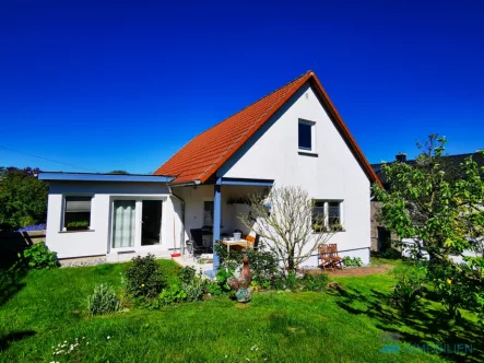 Haus kaufen auf Rügen - Haus kaufen in Lohme - Dr. Lehner Immobilien NB-Gepflegtes Haus auf Rügen mit Meerblick