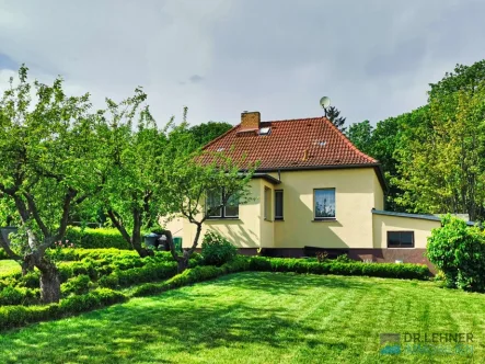 Haus kaufen bei Neukalen - Haus kaufen in Lelkendorf - Dr. Lehner Immobilien NB -Gepflegtes kleines Haus mit unverbautem Landschaftsblick