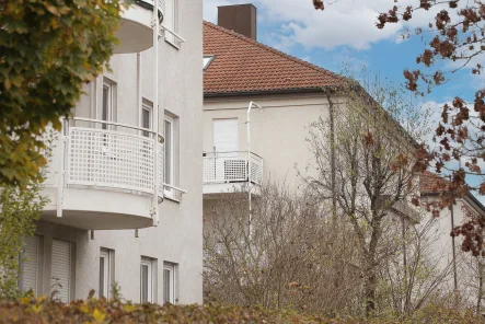 Ansicht Wohnhaus - Wohnung kaufen in Potsdam - Charmante Eigentumswohnung in Uni-Nähe