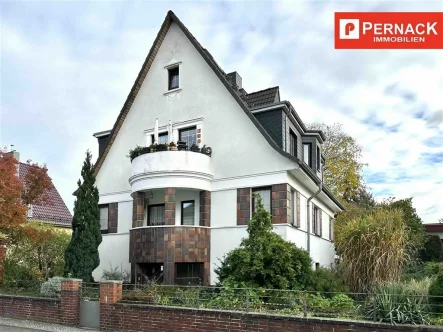 Vorderansicht - Haus kaufen in Frankfurt (Oder) - Anlegen oder Einziehen - Mit Sicherheit eine gute Investition.
