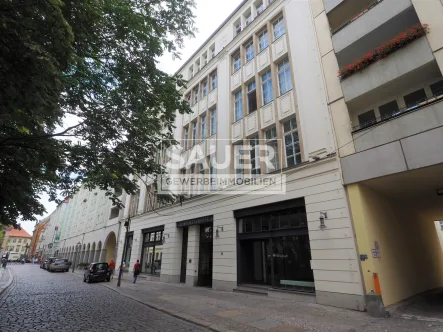 Objektansicht - Büro/Praxis mieten in Berlin - 200 m² - Repräsentative Büroeinheit im denkmalgeschützten Altbau! *1221*