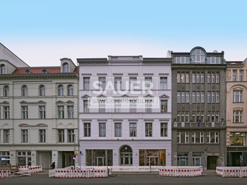 Objektansicht - Büro/Praxis mieten in Berlin - 142 m² - Büro oder Ausstellung auf 2 Etagen mit Schaufensterfront! *2462*