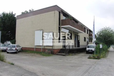 Gebäudeansicht - Halle/Lager/Produktion mieten in Berlin - 250 m² Servicefläche im EG mit Laderampe *2872*