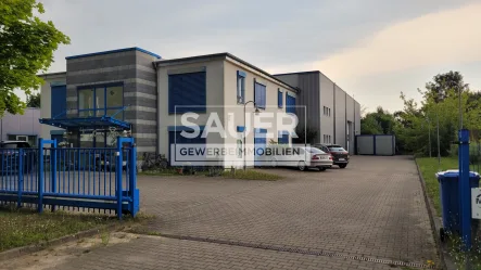 Gebäudeansicht - Halle/Lager/Produktion mieten in Fredersdorf-Vogelsdorf - 480 m² ebenerdige Halle mit 160 m² Büroetage nahe A10 *2090*