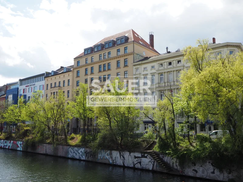 Objektansicht - Büro/Praxis mieten in Berlin - Altbaubüro am Wasser - Herrichtung nach Mieterwunsch! *2854*