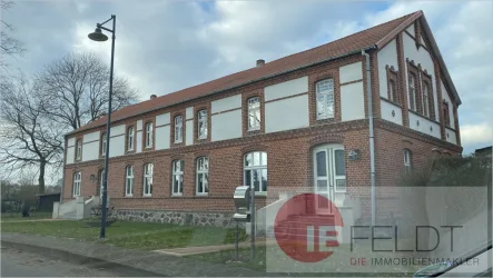 Objektansicht  - Haus kaufen in Ziegendorf - Wohnen im sanierten Denkmal:Bauernhaus mit Einliegerwohnung bei Parchim