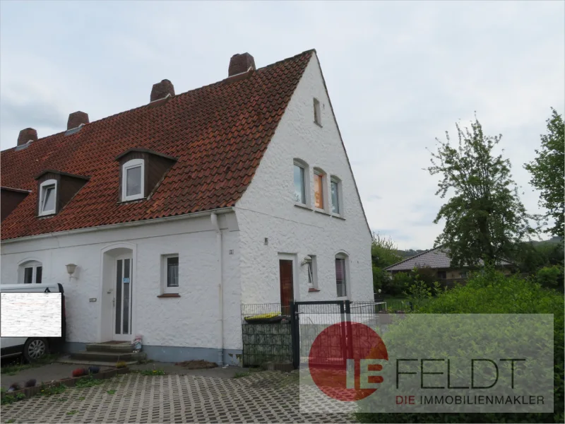 Straßenansicht - Haus kaufen in Lübbecke - PROVISIONSFREI!!! Günstige Doppelhaushälfte im Norden von Lübbecke