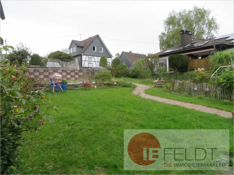 Garten vor dem Haus