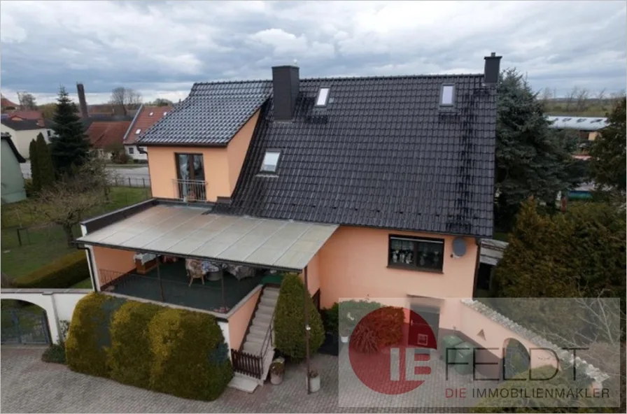 Außenansicht Luftbild 2 - Haus kaufen in Seeblick / Bamme - Gepflegtes & geräumiges Wohnhaus für die Familie oder 2 Generationen