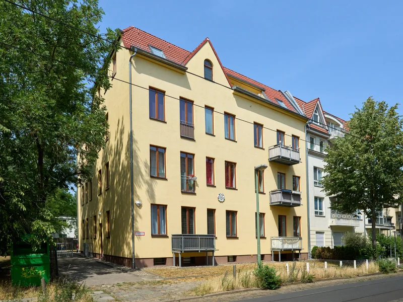  - Wohnung kaufen in Berlin - KfW70 Altbau Berlin: Schicke Wohnung als Investment.