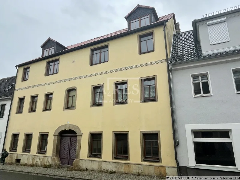 Objektansicht - Zinshaus/Renditeobjekt kaufen in Strehla - Charmantes Mehrfamilienhaus in Strehla