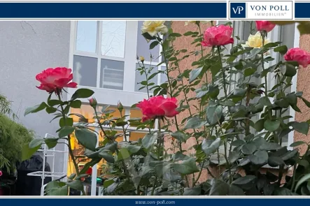 Titelbild - Wohnung kaufen in Hohen Neuendorf - ! Tolle Eigentumswohnung mit Einliegerwohnung und eigenem kleinen Garten !