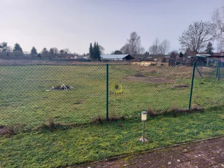 Baugrundstück Aund B - Grundstück kaufen in Trebbin - Grundstück für eine geplante Doppelhaushälfte in Trebbin mit Baugenehmigung