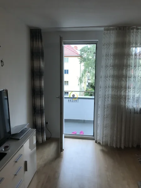 Wohnzimmer Bild 3