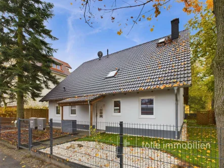 Außenbild - Haus kaufen in Berlin - Idyllisches Zweifamilienhaus in gehobener Lage von Lichtenberg