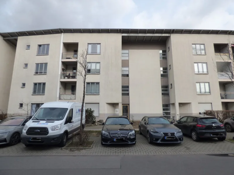 Hausansicht - Wohnung kaufen in Schönefeld - Grünes Wohnen am Rande Berlins***großer Balkon***EBK***TG-Stellplatz***