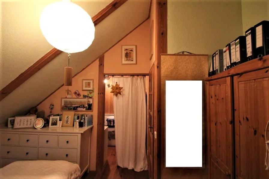 17. Schlafzimmer (2) DG