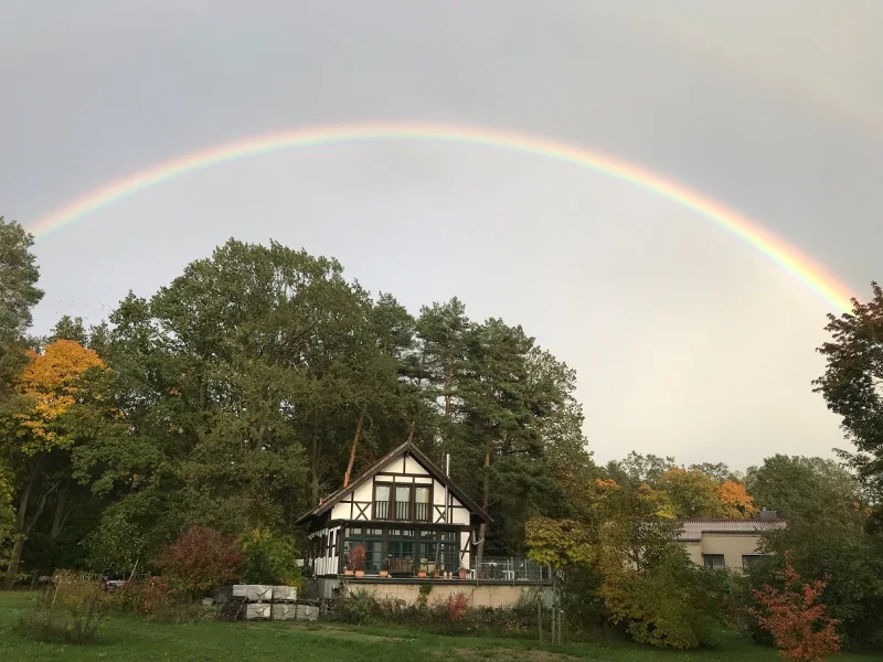 1. Süd-West Ansicht - Haus kaufen in Dreetz - See nahes  Fachwerkhaus, Wintergarten, Terrasse, Keller/Bunker auf 5320 m² Grund mit Baureserve