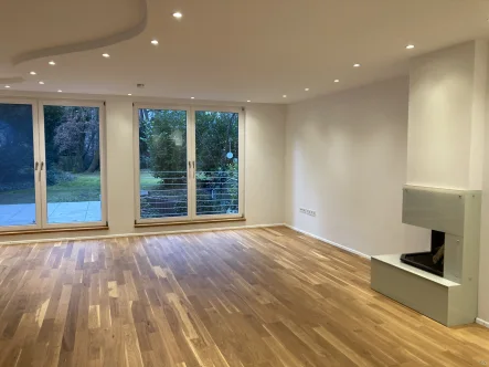 Wohnzimmer - Haus mieten in Berlin / Dahlem - Teilgewerbe und exklusives Wohnen in Berlins grünem Süden!