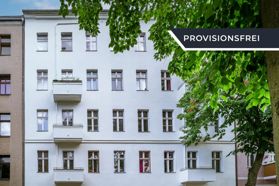 Außenansicht - Wohnung kaufen in Berlin - Bezugsfreie, große 3-Zimmerwohnung mit Wannenbad & Gäste-WC im Reuterkiez