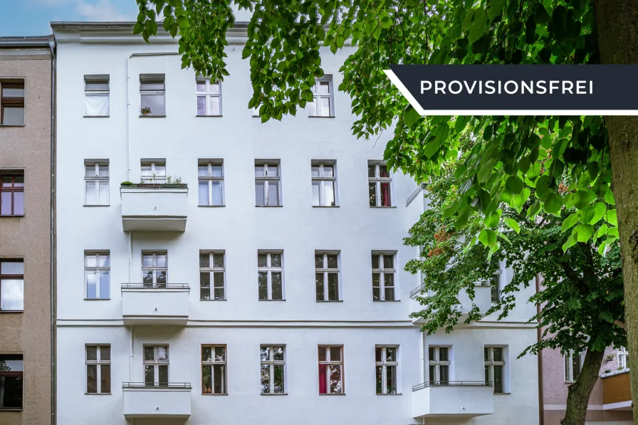 Außenansicht - Wohnung kaufen in Berlin - Vermietete 2-Zimmerwohnung mit Balkon, Gäste-WC & Aufzug