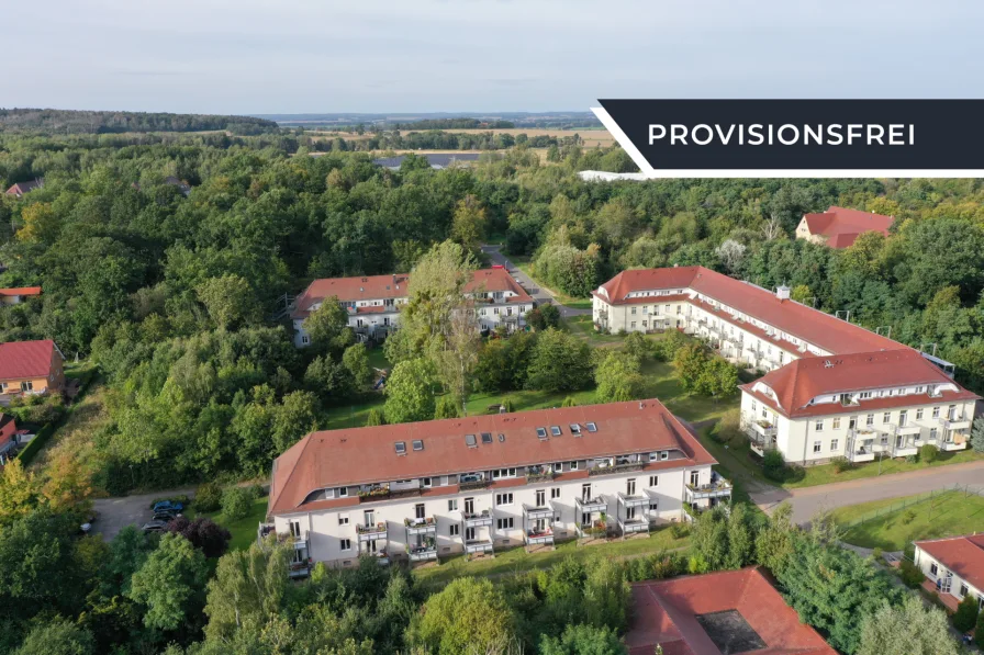 Außenansicht - Wohnung kaufen in Oschatz - Schöne, bezugsfreie 2-Zimmerwohnung mit Energieklasse B & Balkon nahe Leipzig