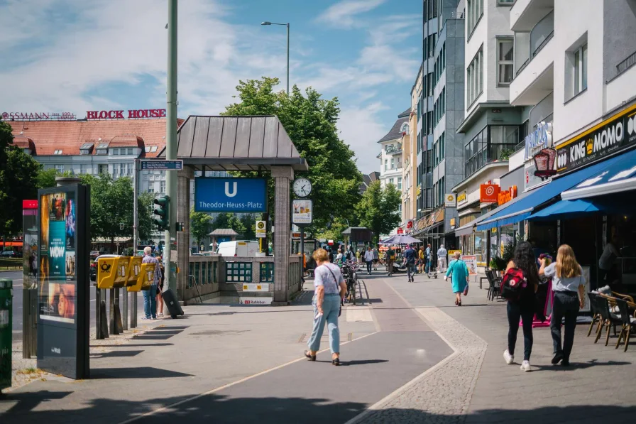 Theodor-Heuss-Platz