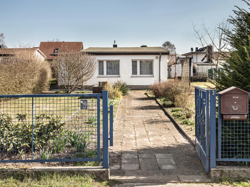 220321MKY0108 - Haus kaufen in Berlin - Gepflegter Bungalow oder Neubaupotenzial im familienfreundlichen Wartenberg