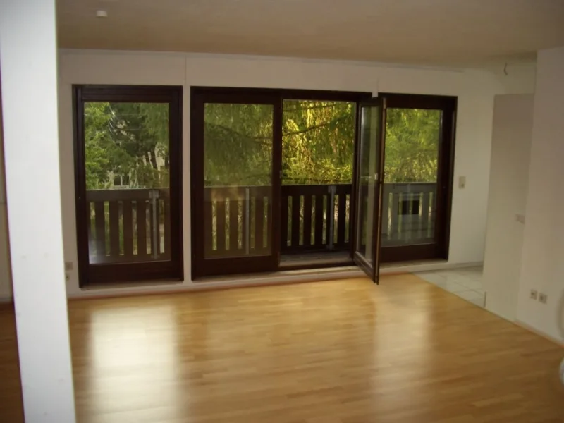 82 - Wohnung kaufen in Berlin - Im Grünen gelegene Balkon-Maisonette-Whg mit Garten! **Carport**