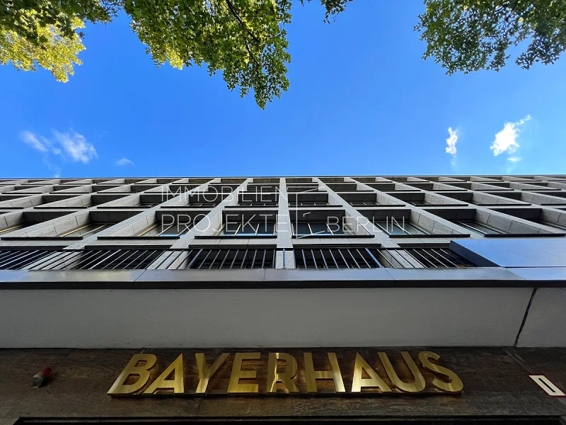 Außenansicht Kurfürstendamm 178-179  - Büro/Praxis mieten in Berlin - Büros am Kurfürstendamm 178-179 mieten - Bürohaus am Kudamm das Bayer Haus #BayerHaus #Büro #Office