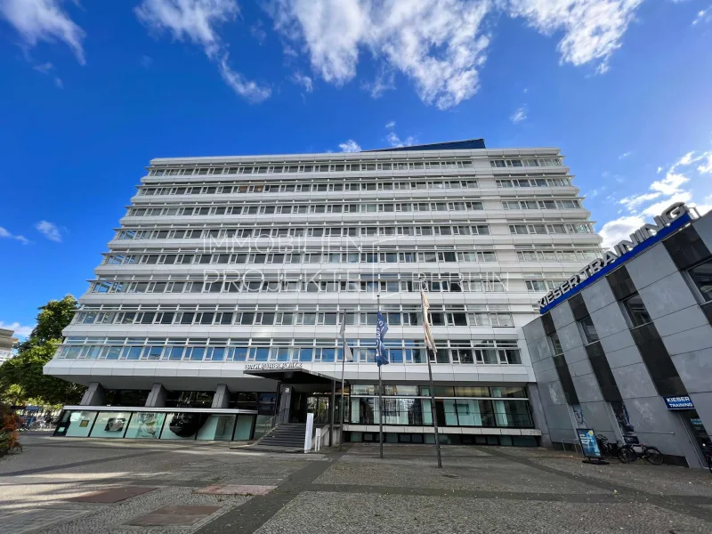 Außenansicht Ernst-Reuter-Platz 2 - Büro/Praxis mieten in Berlin - Büroflächen am Ernst-Reuter-Platz 2 mieten - Büros mieten Charlottenburg #ErnstReuterPlatz2 #Office