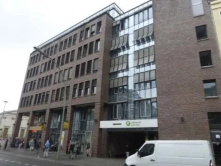 Außenansicht Prinzenallee 89-90 - Büro/Praxis mieten in Berlin - Büro mieten in Berlin-Wedding in der Prinzenallee 89-90 #Bürohaus #Praxishaus #OfficeSpace #Büro