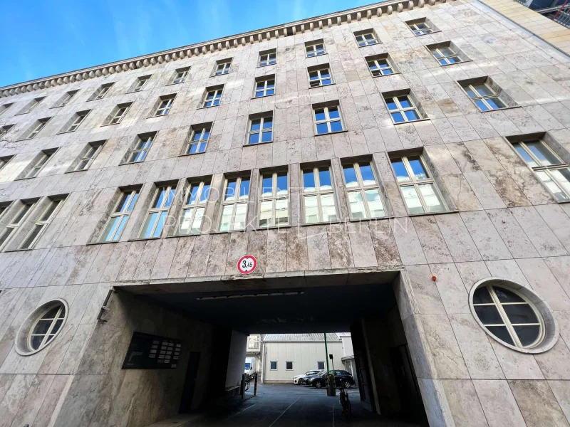 Außenansicht Zinnowitzer Straße 8 / Am Norbahnhof 5 - Büro/Praxis mieten in Berlin - Büros mieten in Mitte - Büros mieten Zinnowitzer Straße 8 / Am Norbahnhof 5 #OfficeSpace #Berlin