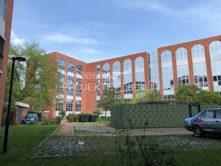 Außenansicht Saatwinkler Damm 42-43 - Büro/Praxis mieten in Berlin - Büro in Charlottenburg im City Campus am Saatwinkler Damm 42-43 mieten #CityCampus #OfficeSpaces