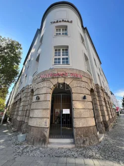 Außenansicht Lietzenburger Straße 93-95 - Büro/Praxis mieten in Berlin - Büroflächen mieten direkt in der Lietzenburger Straße 93-95 - Büros mieten in Charlottenburg #Office