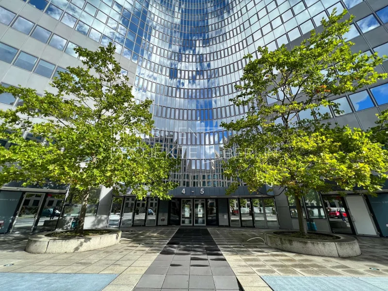 Außenansicht Sachsendamm 4-5 - Büro/Praxis mieten in Berlin - Platinum Berlin - Büros mieten am Sachsendamm 2-7 in Schöneberg #Platinum #SüdkreuzBüro #BLN #Office