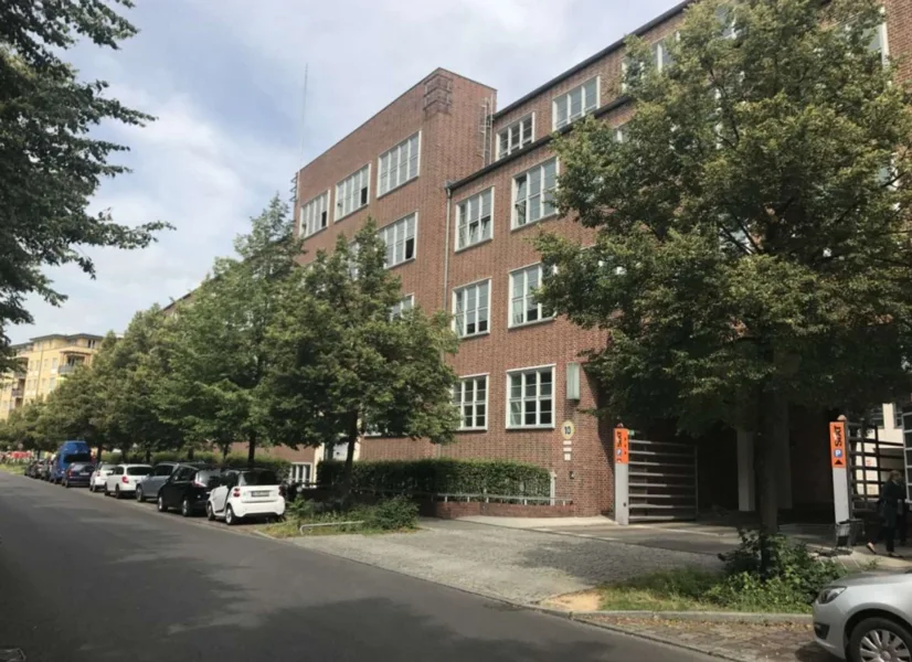 Außenansicht Martin-Hoffmann-Straße 16-22 - Büro/Praxis mieten in Berlin - Büros mieten in der Martin-Hoffmann-Straße in Berlin - Büros mieten in Treptow #BüroBerlin #Office