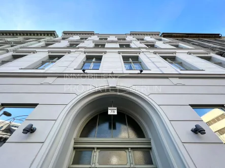 Außenansicht Mauerstraße 78 - Büro/Praxis mieten in Berlin - Büro mieten in Mitte in der Mauerstraße 78 #Büroflächen #Büroetage #Bürohaus #MitteBüro #OfficeSpace