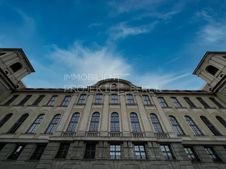 Außenansicht Oranienburger Straße 73-76 - Büro/Praxis mieten in Berlin - Büros mieten im FORUM an der MUSEUMSINSEL® - Büro in Berlin-Mitte mieten Oranienburger Straße 73-76