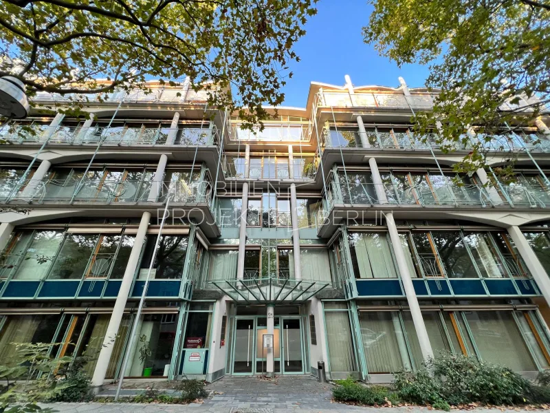 Außenansicht Cicerostraße 21 - Büro/Praxis mieten in Berlin - Büros mieten in der Cicerostraße 21 in Berlin-Wilmersdorf #Bürohaus #OfficeSpace #BerlinBüro #BLN