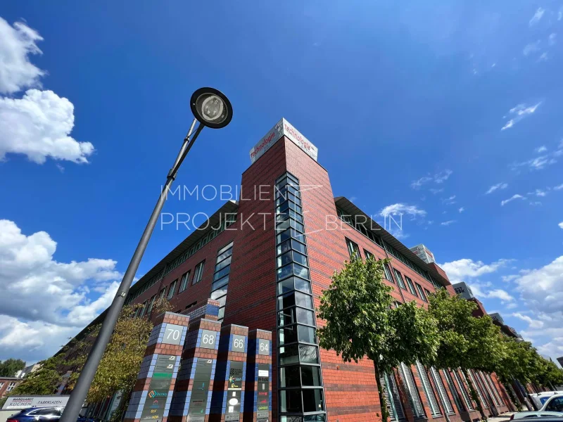 Außenansicht Am Borsigturm 56-70 - Büro/Praxis mieten in Berlin - Büroflächen im Technologiezentrum Borsigturm mieten - Büro mieten in Berlin-Tegel #AmBorsigTurm #BLN