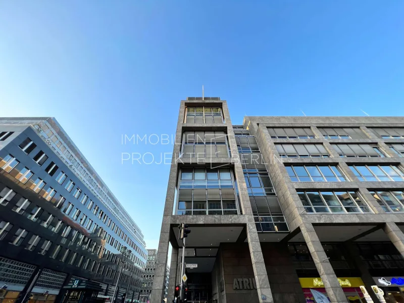 Außenansicht Friedrichstraße 60 - Büro/Praxis mieten in Berlin - Flächen im Bürohaus mieten im Atrium Mitte - Friedrichstraße 60 - Büro Berlin-Mitte #Office #Atrium