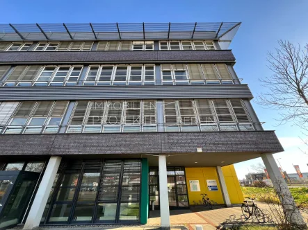 Außenansicht Landsberger Straße 217-267 - Büro/Praxis mieten in Berlin - Büroflächen mieten im B1 BusinessPark Berlin - Büro mieten in der Landsberger Straße 217-267 #B1