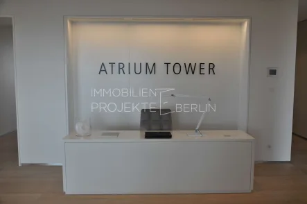 Atrium Tower Berlin Bürohaus - Büro/Praxis mieten in Berlin - Atrium Tower Berlin in der Eichhornstraße 3 am Potsdamer Platz #Büroflächen #Büros #SkyOffice