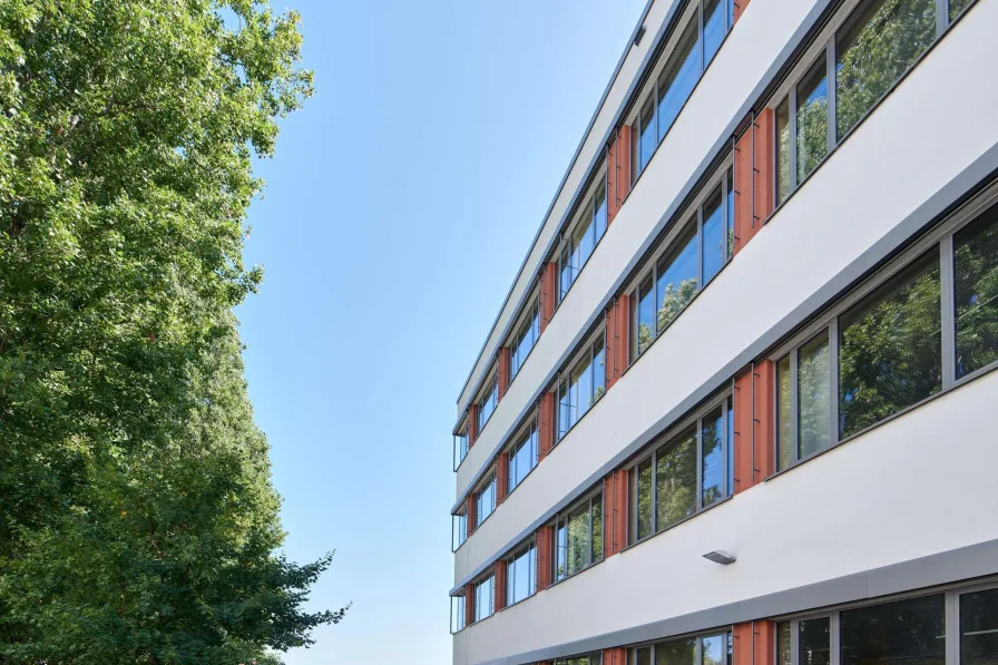 Außenansicht Buchberger Straße 4a - Büro/Praxis mieten in Berlin - Büroflächen mieten in Lichtenberg in der Buchberger Straße 4a #Bürohaus #OfficeSpace #Büroflächen