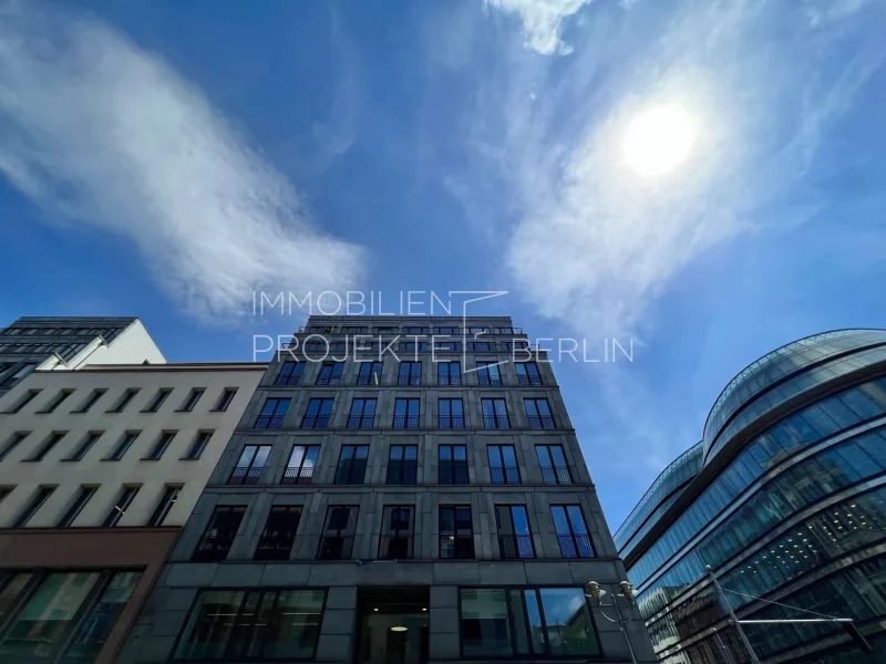 Außenansicht Friedrichstraße 79-80  - Büro/Praxis mieten in Berlin - Hofgarten am Gendarmenmarkt - Büro mieten in Berlin-Mitte - Friedrichstraße 79-80 #Friedrichstraße