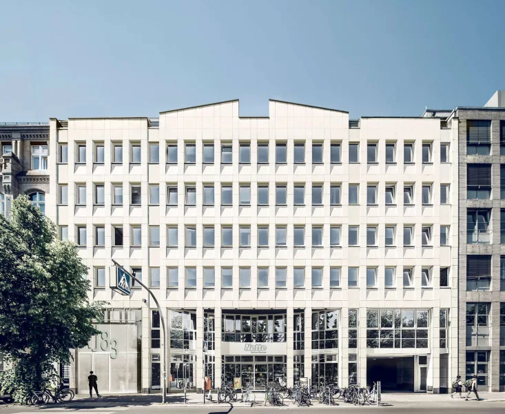 Außenansicht Alte Jakobstraße 83-84 - NEW JAKOB - Büro/Praxis mieten in Berlin - NEW JAKOB - Alte Jakobstraße 83-84 Büroflächen mieten in Berlin-Mitte #Bürohaus #NewJakob #Office