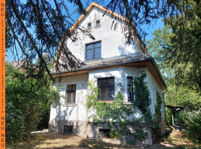 EFH I Front - Haus kaufen in Petershagen/Eggersdorf - LANDKREIS MÄRKISCH-ODERLAND Charmantes Siedlungshaus auf großzügigem Grundstück mit  wildromantischem Garten 