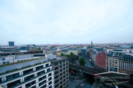 Wohnzimmerausblick - Wohnung kaufen in Berlin - Wohnen Sie in exklusiver Lage im Herzen von Berlin Mitte! Bezugsfreie 4-Zimmerwohnung zu verkaufen