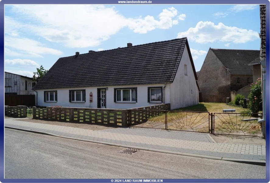 Straßenansicht - Haus kaufen in Ragösen - HANDWERKER aufgepaßt! Bauernhof nahe Bad Belzig zum Sanieren